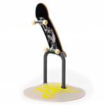 Tech Deck Street Hits - sormirullalauta ja este